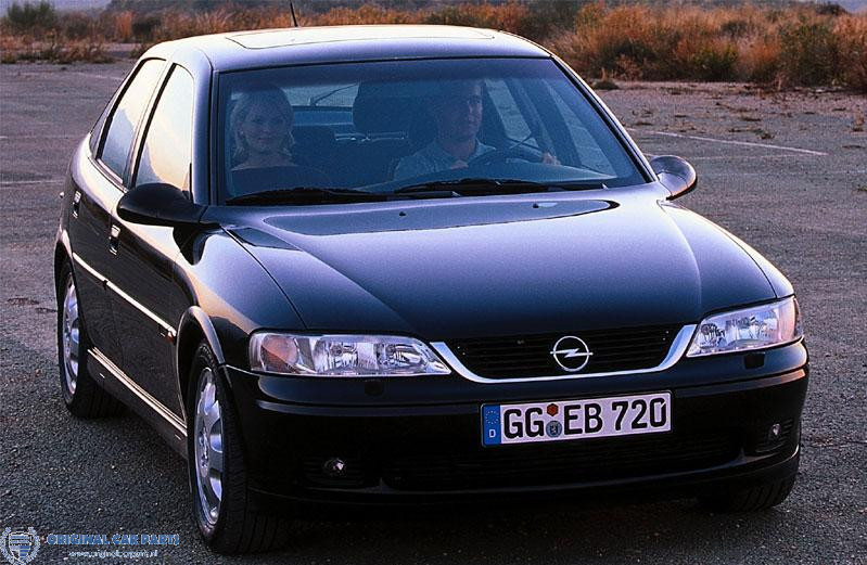 Opel Vectra B grille voor het faceliftmodel (vanaf 1999)