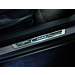 Ford C-MAX (11/2010 - 09/2018) instaplijsten voor, met blauwverlicht C-MAX-logo