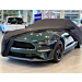 Ford Mustang (03/2015 - ..) beschermhoes Premium zwart met rode bies, witte Ford ovaal en Ford Performance logo