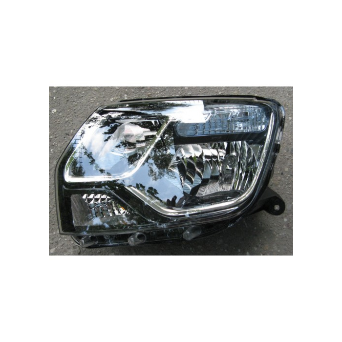 Dacia Duster 2014 - 2018 headlight left