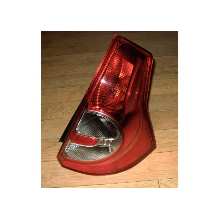 Dacia Sandero 2008 - 2012 achterlicht rechts