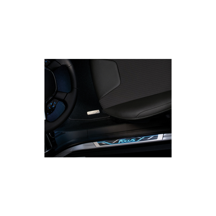 Ford Focus (01/2011 - 03/2018) instaplijsten voor, met blauw verlicht Focus-logo