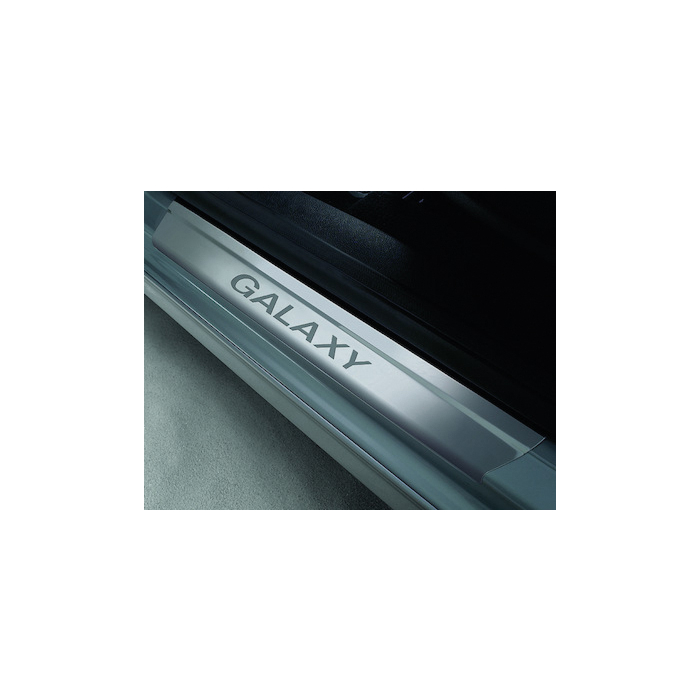Ford Galaxy (04/2006 - 12/2014) instaplijsten voor, met Galaxy-logo