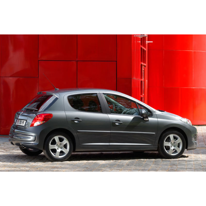Peugeot 207 5-drs stootlijsten met chroom