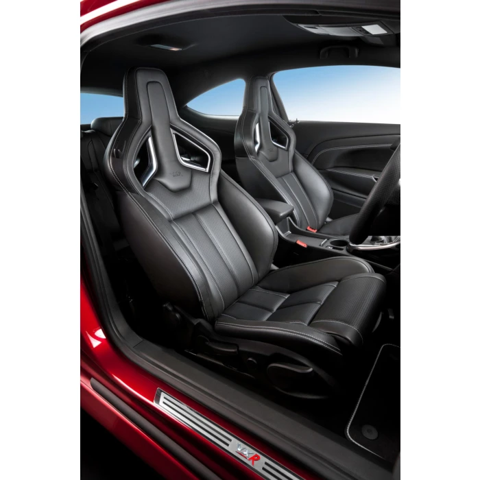 Vauxhall Astra J VXR instaplijsten set