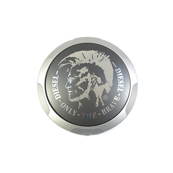 Fiat 500 naafkap donkergrijs / grijs met tekst (ONLY THE BRAVE DIESEL)