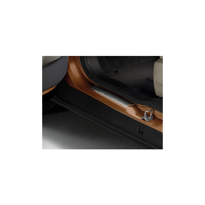 Ford B-MAX (2012 - 2018) instaplijsten voor, met B-MAX-logo