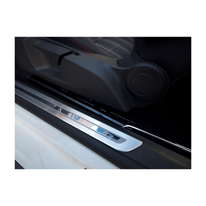 Volkswagen Golf 6 R-line scuff plates (5-drs)
