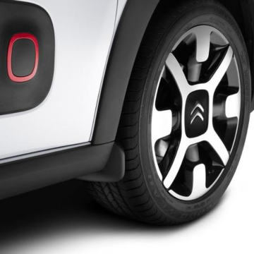 Citroen C3 (2016 - 2024) spatlappen voor (geschikt voor modellen met wielkastverbreders)