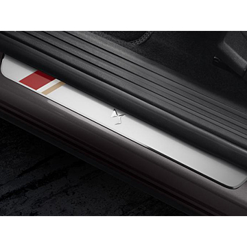 DS3 Crossback / DS7 instaplijst PERFORMANCE (links)