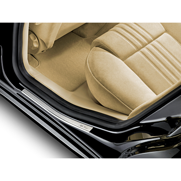 Alfa Romeo 159 instaplijsten achter aluminium