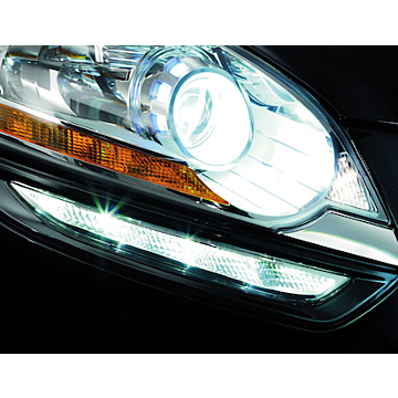 Ford Kuga (2008 - 10/2012) dagrijverlichting Panther Black