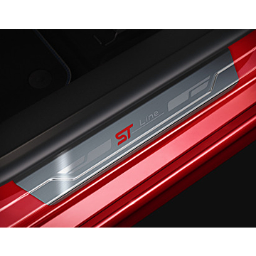 Ford Fiesta (07/2017 - 2023) instaplijsten voor, met ST-Line logo