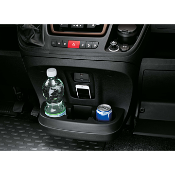 Fiat Ducato 2014 - .. open opbergvak met bekerhouders