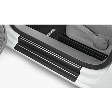 Volkswagen Caddy 2010 - .. instaplijstenfolie in zwart-zilver