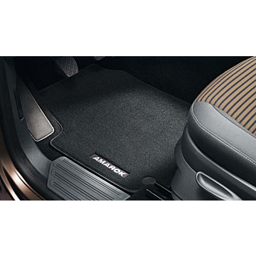Volkswagen Amarok (dubbele cabine) vloermatten voor en achter met drukknop-bevestiging