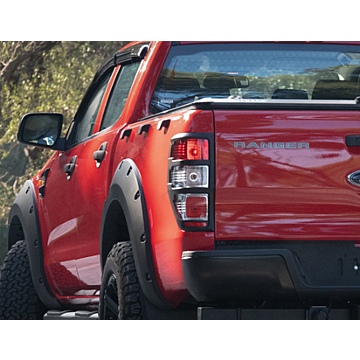 Ford Ranger (2012 - 11/2022) Pickup Attitude set achterlichtafdekkingen omlijsting in matzwart