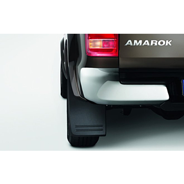 Volkswagen Amarok spatlappen voorzijde (met wielkastverbreders)